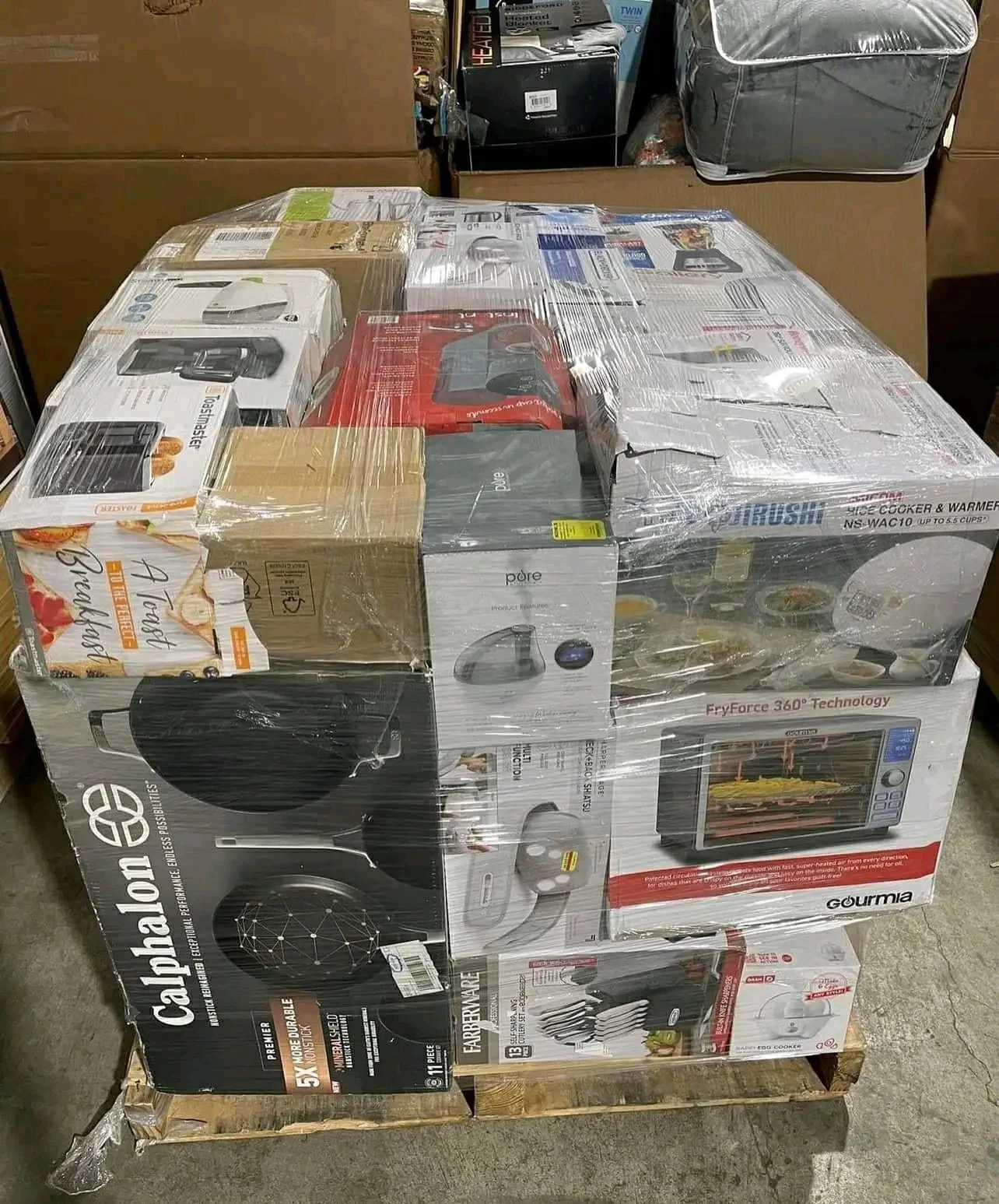 Amazon-General-Merchandise-Pallet-1.webp