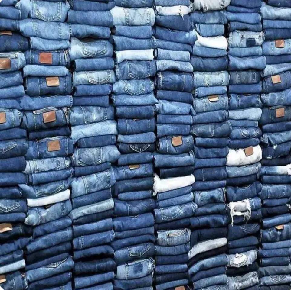 Jeans-pallets-for-sale.jpg