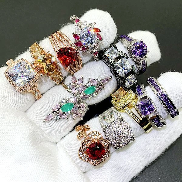 Jewelry-pallet-for-sale-21-1.webp