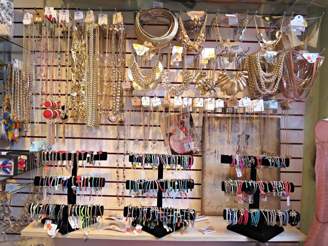 Jewelry-pallet-for-sale-wholesale-15.jpg