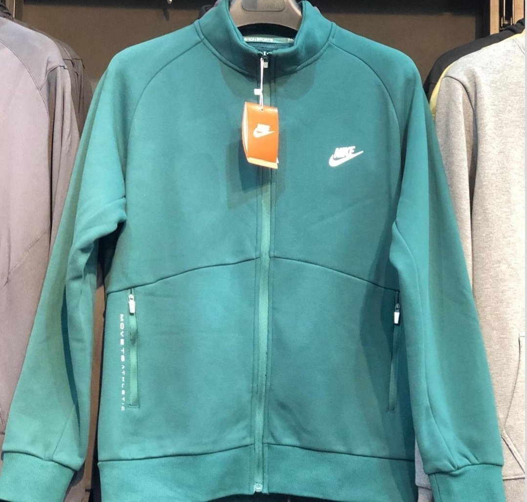 Nike-clothes-pallets-for-sale-.jpg