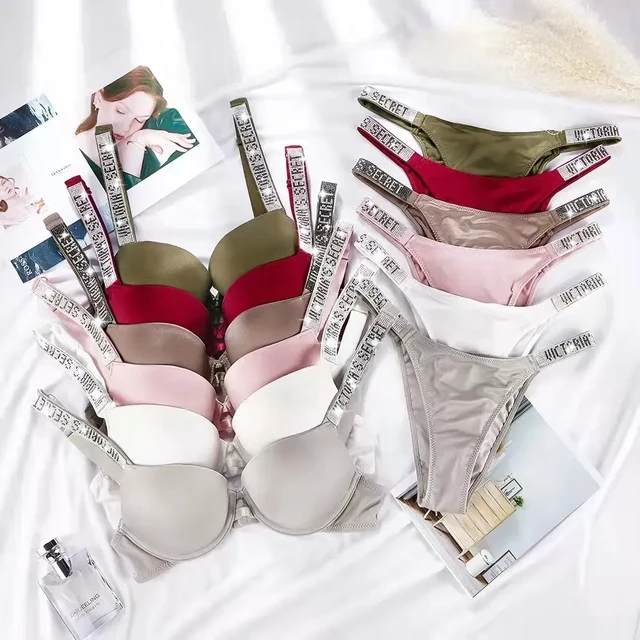 Victoria-secret-underwear-pallets-12.webp