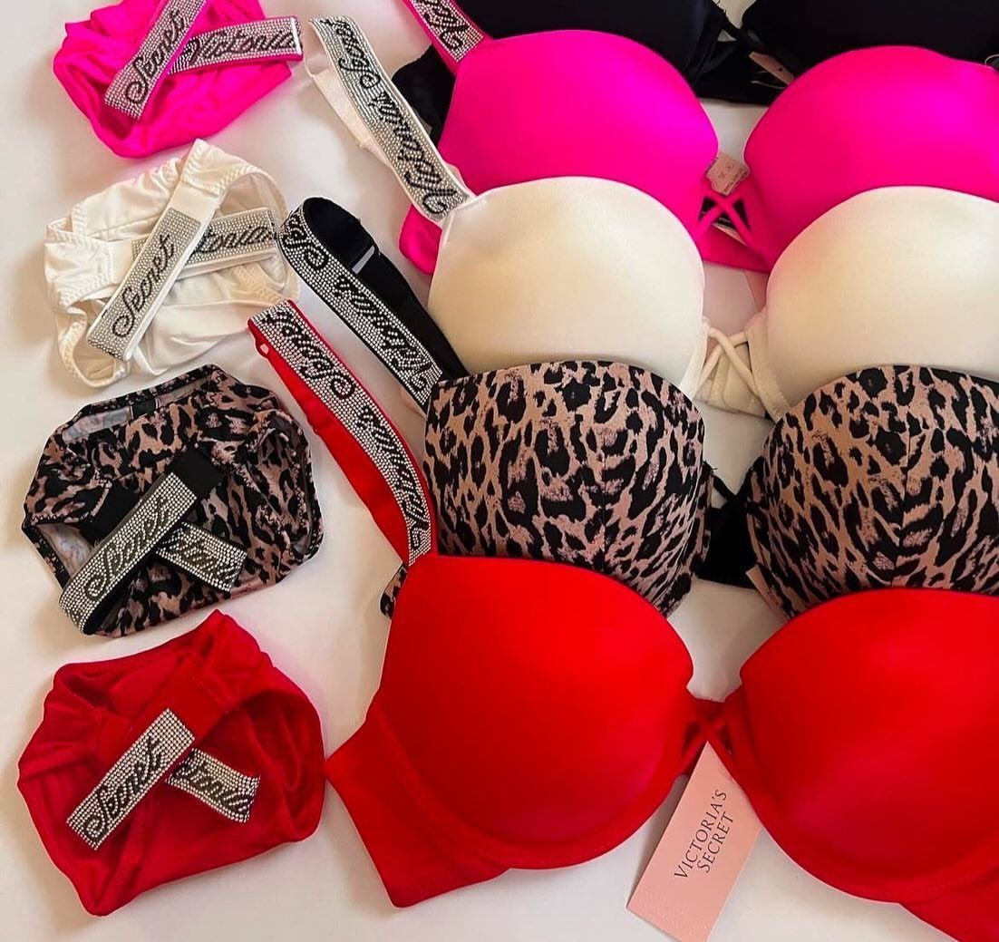 Victoria-secret-underwear-pallets-20.jpg